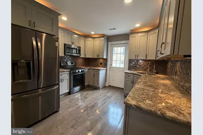 1029 S Dorrance Street, Philadelphia, PA 19146 - Photo 4