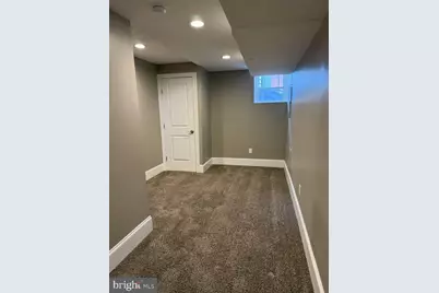 1029 S Dorrance Street, Philadelphia, PA 19146 - Photo 18