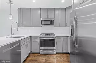 1649 E Eyre St, Philadelphia, PA 19125 - Photo 2