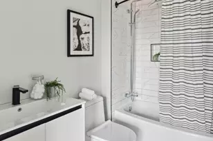 2233 N 7th St, Philadelphia, PA 19133 - Photo 16