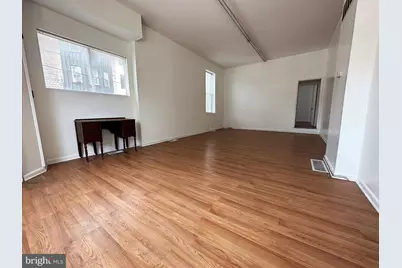 341 W Girard Avenue #COMMERCIAL, Philadelphia, PA 19123 - Photo 10