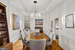 2114 Delancey Pl, Philadelphia, PA 19103 - Photo 8