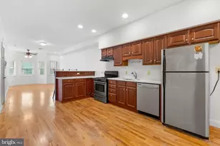 814 South St, Philadelphia, PA 19147 - Photo 8