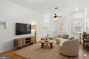 814 South St, Philadelphia, PA 19147 - Photo 2