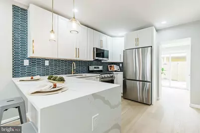 112 Hoffman Street, Philadelphia, PA 19148 - Photo 8