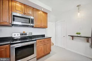 5648 N Warnock St, Philadelphia, PA 19141 - Photo 8