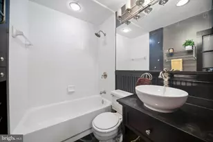 1704 Webster St, Philadelphia, PA 19146 - Photo 16