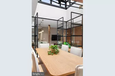 2017 Sansom Street, Philadelphia, PA 19103 - Photo 8