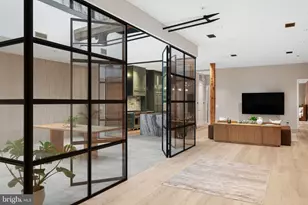 2017 Sansom St, Philadelphia, PA 19103 - Photo 18