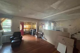 7349 E Walnut Ln, Philadelphia, PA 19138 - Photo 2