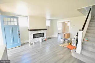 461 Flamingo St, Philadelphia, PA 19128 - Photo 4