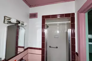 1305 E Cardeza St, Philadelphia, PA 19119 - Photo 38