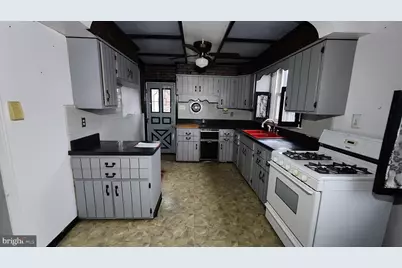 1305 E Cardeza Street, Philadelphia, PA 19119 - Photo 16