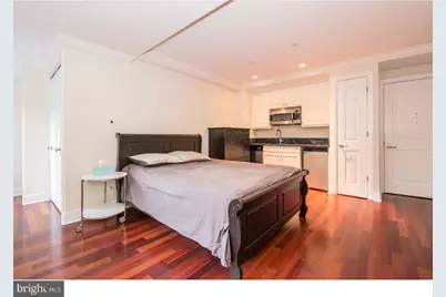 1701 Locust Street #1517, Philadelphia, PA 19103 - Photo 2