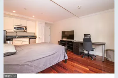 1701 Locust Street #1517, Philadelphia, PA 19103 - Photo 4