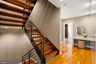 609 Queen St, Philadelphia, PA 19147 - Photo 12