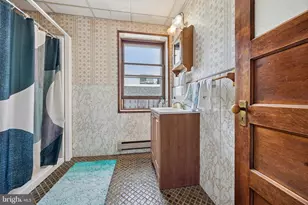 2433 S 21st St, Philadelphia, PA 19145 - Photo 14