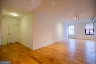 224 Church St, Philadelphia, PA 19106 - Photo 6