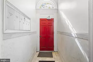 1205 Spruce St, Philadelphia, PA 19107 - Photo 4