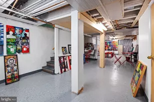 703 S 6th St, Philadelphia, PA 19147 - Photo 16