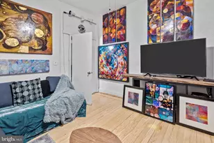 703 S 6th St, Philadelphia, PA 19147 - Photo 8