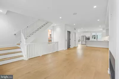 650 Fairmount Avenue #A2, Philadelphia, PA 19123 - Photo 8