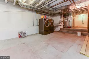 2012 Carpenter St, Philadelphia, PA 19146 - Photo 14