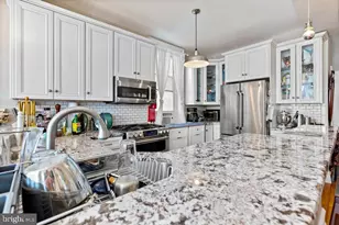 121 W Mt Pleasant Ave, Philadelphia, PA 19119 - Photo 6