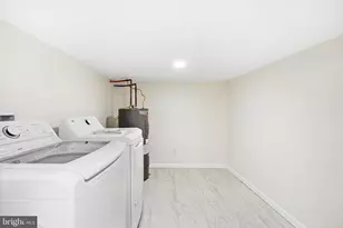 1535 S Mole St, Philadelphia, PA 19146 - Photo 24