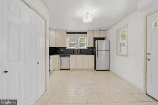 1030 Marlborough St, Philadelphia, PA 19125 - Photo 10