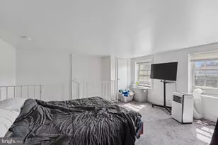 229 Manton St, Philadelphia, PA 19147 - Photo 16