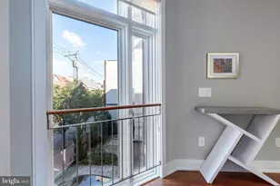 838 Lombard St, Philadelphia, PA 19147 - Photo 52