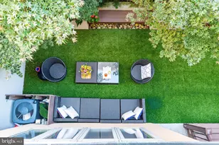 838 Lombard St, Philadelphia, PA 19147 - Photo 32