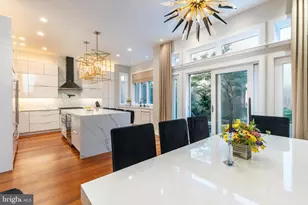 838 Lombard St, Philadelphia, PA 19147 - Photo 2