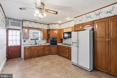 909 Watkins Street, Philadelphia, PA 19148 - Photo 10