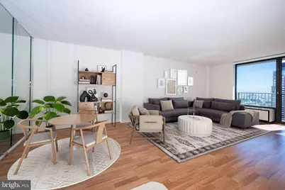 1420 Locust Street #24R, Philadelphia, PA 19102 - Photo 2