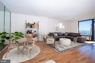 1420 Locust St, Philadelphia, PA 19102 - Photo 2