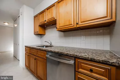 1420 Locust Street #24R, Philadelphia, PA 19102 - Photo 14