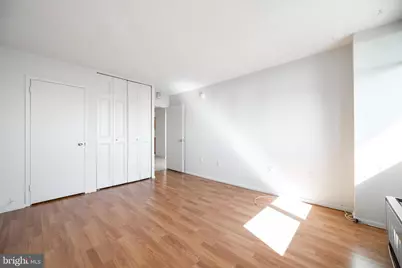 1420 Locust Street #24R, Philadelphia, PA 19102 - Photo 18