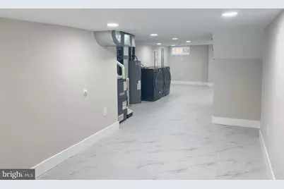 2426 S Juniper Street, Philadelphia, PA 19148 - Photo 18