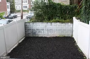 1661 N Robinson St, Philadelphia, PA 19151 - Photo 24