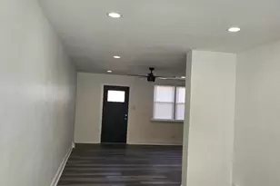 1304 Fanshawe St, Philadelphia, PA 19111 - Photo 2