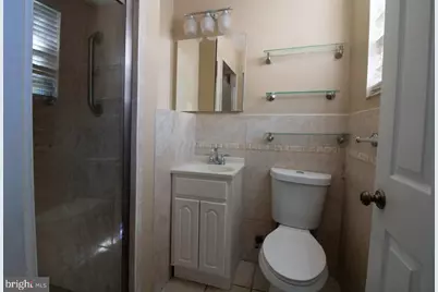 302 Crest Park Road, Philadelphia, PA 19119 - Photo 14