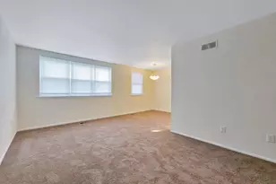 9754 E Roosevelt Blvd, Philadelphia, PA 19115 - Photo 4