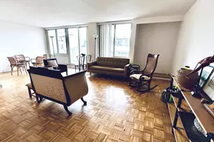 604 S Washington Square, Philadelphia, PA 19106 - Photo 2