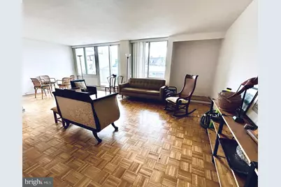 604 S Washington Square #217, Philadelphia, PA 19106 - Photo 2