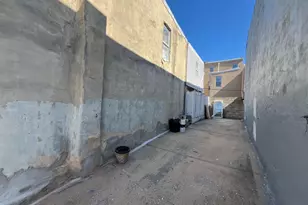 1935 N Palethorp St, Philadelphia, PA 19122 - Photo 2