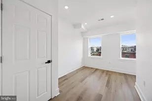 2142 E Letterly St, Philadelphia, PA 19125 - Photo 12