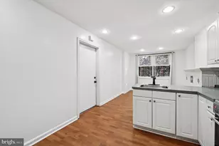 1709 Christian St, Philadelphia, PA 19146 - Photo 8