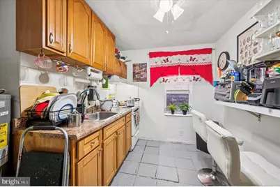 2241 N 8th Street, Philadelphia, PA 19133 - Photo 14